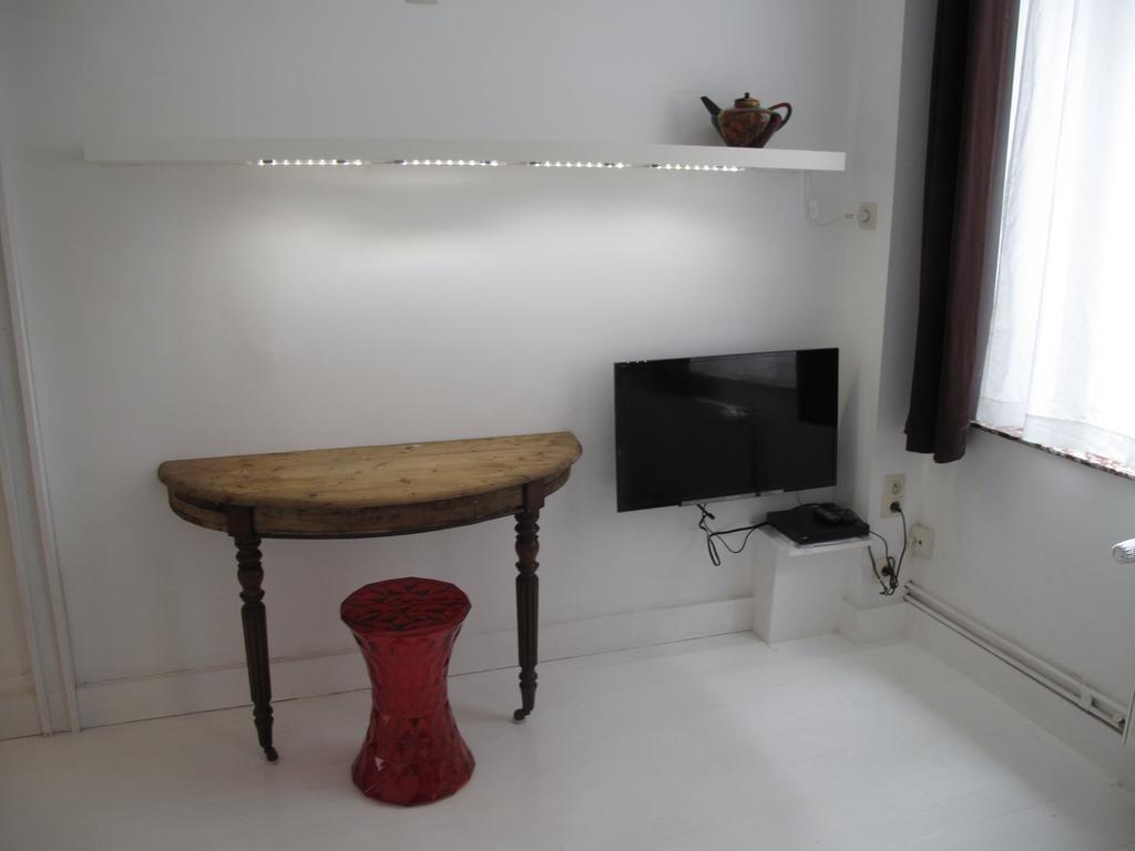 Apartment Jules & Jim Dinant Room photo